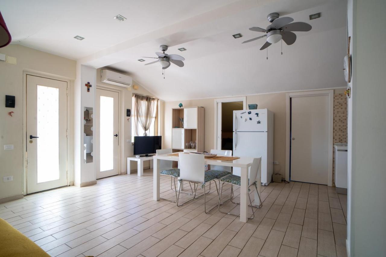Casa Vacanza Giugio Джардіні-Наксос Екстер'єр фото